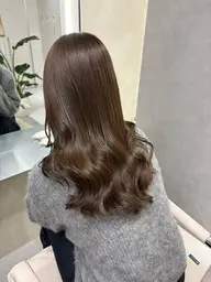 ♦️艶カラー＋髪質改善トリートメント♦️