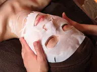 ホワイトニングフェイシャル