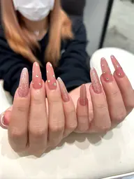 長さ出しシンプルネイル💅💚(長さだし1本¥330)