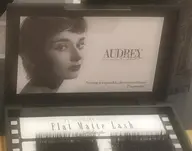 新規様【贅沢コース】Led×アイシャンプー&ケラチントリートメント➕オフ込みオードリーフラットラッシュ130本