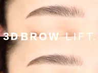 ブロウリフト・毛流れ矯正パーマ（眉毛ワックス、間引き、メイク込み）