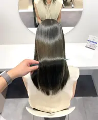 【3ヶ月以内のご来店】💡髪質改善✨絹髪質感トリートメント(旧水素トリートメント)+カット+カラー💫¥1000 OFF