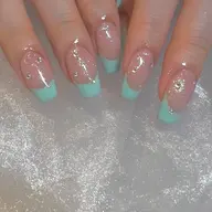 🩵　フレンチ　Ｂ