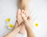 フットケア🦶足裏​〜​ふくらはぎ (フットパック付 ) 足の疲れ／むくみ／だるみ  ＊他メニューの組み合わせOK