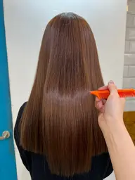 【期間限定】🕊️カット＋【美髪】縮毛矯正＋最上級トリートメント
