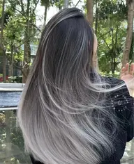 [外国人風スタイル]カット+ケアブリーチグラデーション+カラー