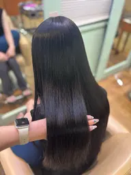 【🖤⋆͛*͛就活にオススメうる艶黒染め🐈‍⬛🖤】ワンカラー➕ワンステップトリートメント付き✨