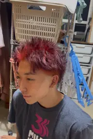 【🔥誰よりも目立つ🔥】ブリーチ➕デザインカラー