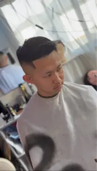 カット、シェービング、シャンプー