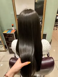 【ブリーチなし】木曜日🙅🏻ワンカラー+トリートメント🫧