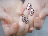 マグネット+ヒョウ柄ネイル4本