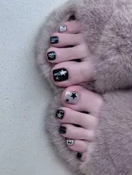 新店オープン✨フットネイル💕持ち込みデザイン