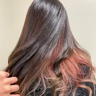 〰️ダブルカラー〰️➰デザインカラー➰🕯️全頭ケアブリーチ&カラー🕯️“内部補修”トータルリペアトリートメント💫