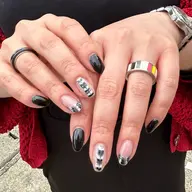 【ハンド💅✨/アート4本】持ち込みデザインOK 🎨🩶（オフ込み）¥6,100​〜​※補足確認お願いします
