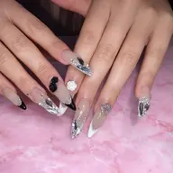 オフ込み💅長さ出し持ち込みデザイン