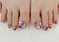 👣フット・120分つけ放題画像持ち込み9900円大きいパーツ/ストーンのせ放題ok）【初回ジェルオフ無料ケア込み】