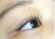 🌈マツエク2週間リペア🌈2週間以内のリペアです💓マツエク90本まで追加可能です☺️💕