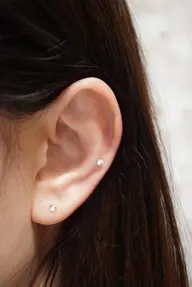 深眠タッチセラピー®️30分と小顔リフト整顔15分　施術時間は45分で耳ツボジュエリー付きです。