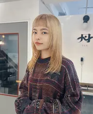 🐈‍⬛艶ハイトーン🐈‍⬛〈ブリーチ抜きっぱなし+トリートメント〉