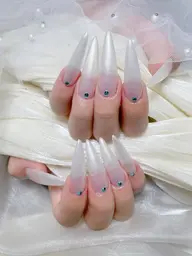 【チップ長さだし】🔥ワンカラorラメグラ/平日¥7500円【ジェルオフ無料ケア込み】土日祝日¥8800円🦋