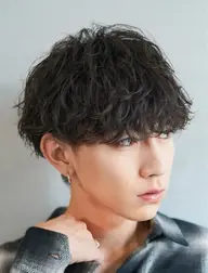 【メンズ限定🔥】当店スタイリストカット＋波巻きパーマ＋3step treatment✨