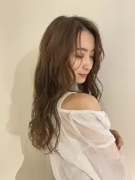 似合わせカット×艶感カラー×Aujuaトリートメント（オージュア）×トリートメントをより効果的にする浸透剤付き