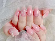 🎀🎀ワンカラーorラメグラ+2個パーツ無料or2本埋め尽くし🎀🎀3000【ジェルオフ無料ケア込み】