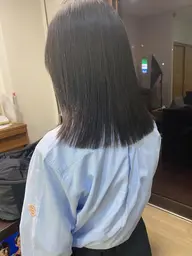 【縮毛矯正】艶髪ストレート＋カット＋トリートメント