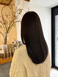 ミニモ学割U24❄️サラッとまとまるナチュラルストレート❄️＋３センチ以内メンテナンスカット✂️レイヤーカットも可能です