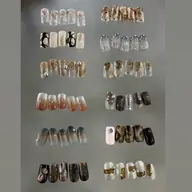 定額ネイル¥8,500（オフあり/なし） スナップフォト固定中のサンプルの中から選択