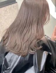 カット（長さ肩下）+ブリーチなしダブルカラー+２ステップトリートメント☀️