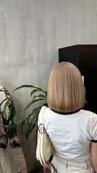 1日1名限定🙋🏻‍♀️ブリーチ＋オンカラー