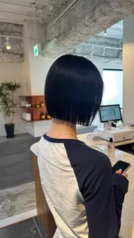 ☔️梅雨限定☂️【切りっぱなしボブ】+【縮毛矯正】