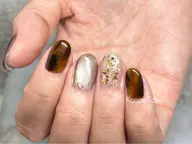 《再来店》やり放題デザインコース【ケア＋他店／自店ジェル付け替えオフ込み】持ち込み画像は個別でご相談ください。