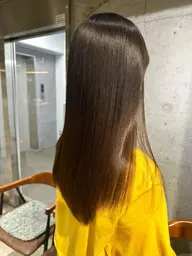 【☆コテ巻きOK☆】美髪縮毛矯正✨+カット+髪質改善トリートメント🫧