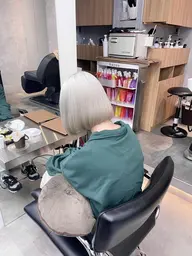 【🌸2回目以降クーポン🌸】ブリーチ＋カラー