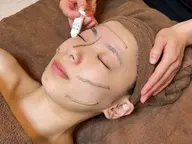 VOSサロンケア ニキビなど肌トラブルでお悩みの方へ