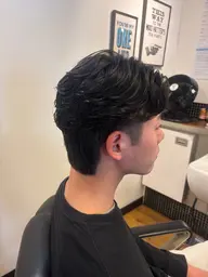 カット＋パーマ（アルカリ、酸性パーマどちらもあります。）