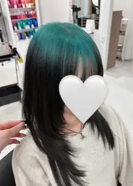 【🤍🩷ブリーチデザインカラー🩷🤍】ルーツカラー、インナーカラーなど💫枝毛、切れ毛防止のケアトリートメント付