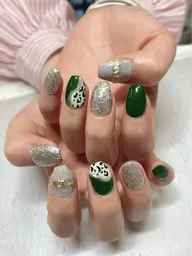 オフあり✨持ち込みデザイン(3色デザインで、アート左右共4本まで)