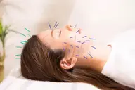 【むくみ/エラ張り/肌荒れ改善🔥美容鍼の本数約80本以上】初回50%off《美顔鍼/50分/6,000円》