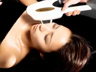 化粧ノリ◎透明感UP!!産毛ケアも◎ 顔脱毛【女性】90分