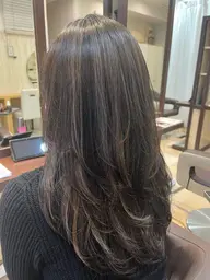 【白髪ぼかしの決定版✨】カット＋脱白髪染めハイライト 💎※土日祝＋1100