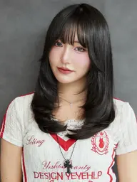 顔周りレイヤーカット