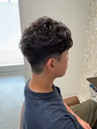 ⭐️期間限定格安クーポン⭐️【メンズ限定】カット+フェザーパーマ+トリートメント