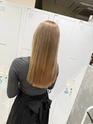 【学割U24】ブリーチ系カラー＋全体カラー+オージュアTR♪8,980円