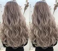 エクステ初心者の方でも手入れ簡単‼️馴染みやすいシールエクステで憧れのロングに💐