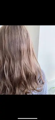 🔸ハイトーンカラー🔸全体ブリーチ+カラー+トリートメント