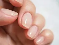 ケアのみ 整爪　甘皮処理　ご希望があればシャイナー仕上げ✨✨