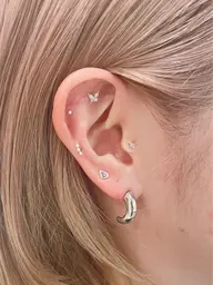 耳ツボジュエリー💎両耳10粒 パーツ選び放題💘お悩みに合わせてカウンセリング🫧日本製マグレインチタン使用◎